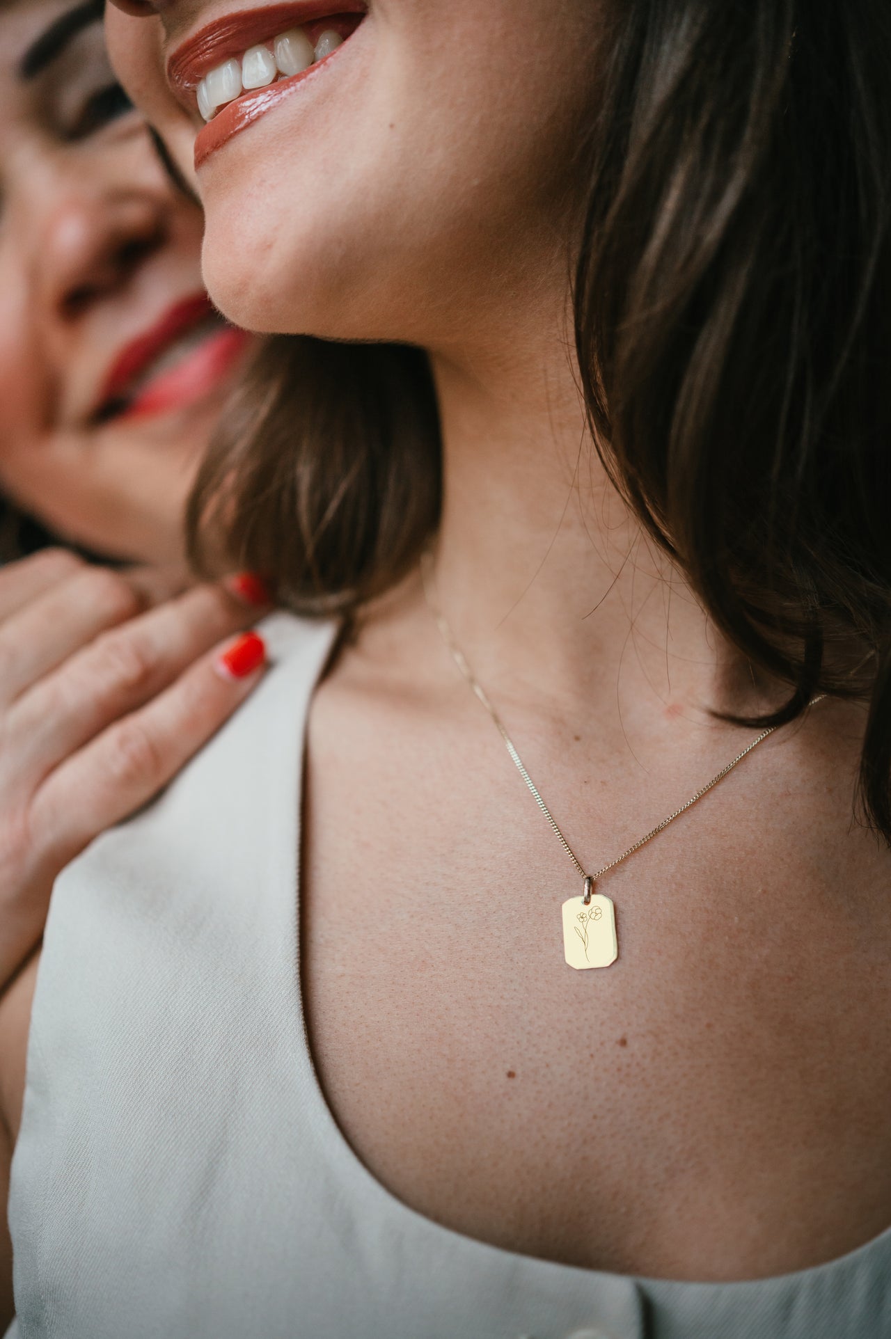 14k Birth Flower Bouquet Tag Ketting - 14k Solid Gold 14k Birth Flower Bouquet Tag Ketting - 14k Solid Gold