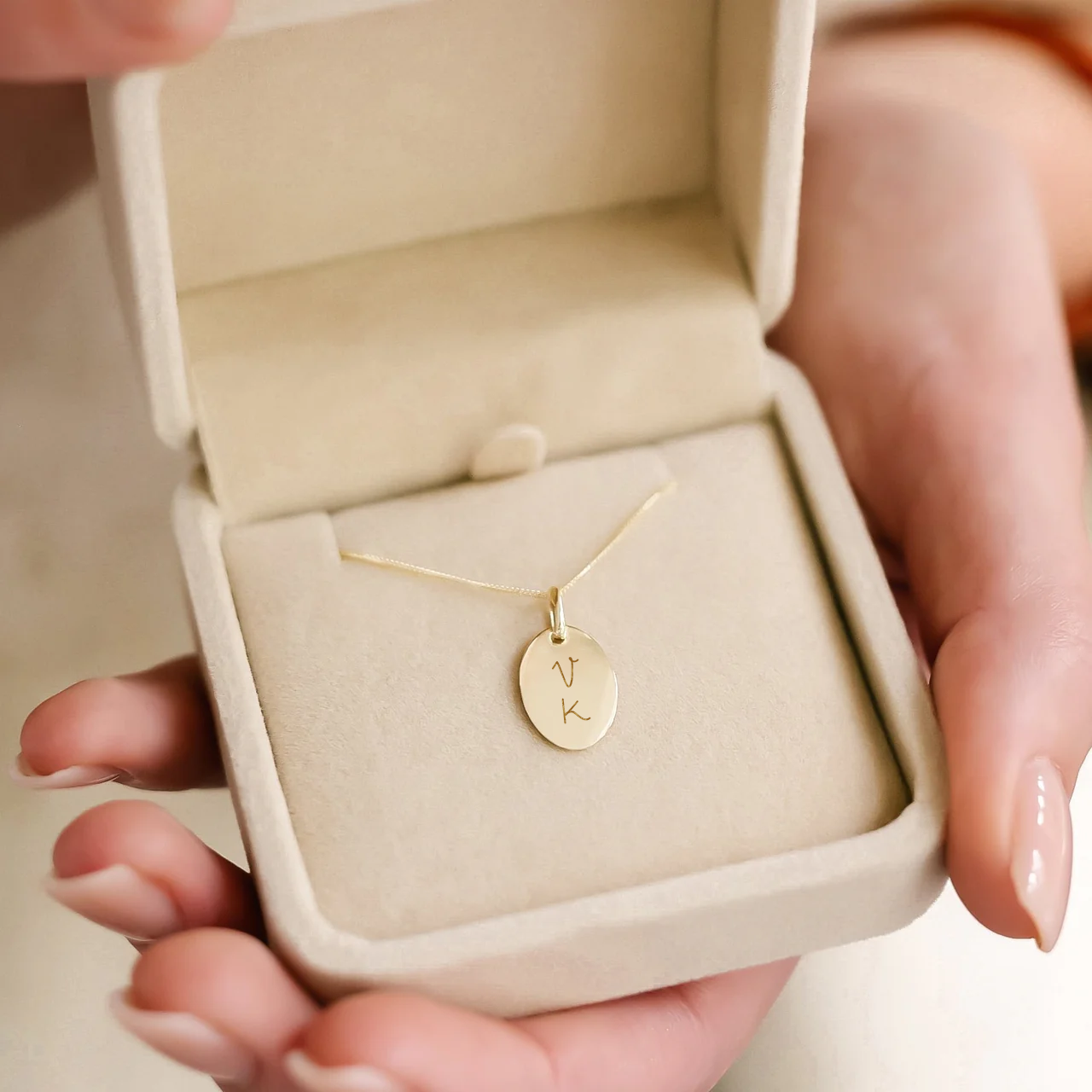 Collier Ovale or 9 Carats - or 9 Carats Collier Ovale or 9 Carats - or 9 Carats