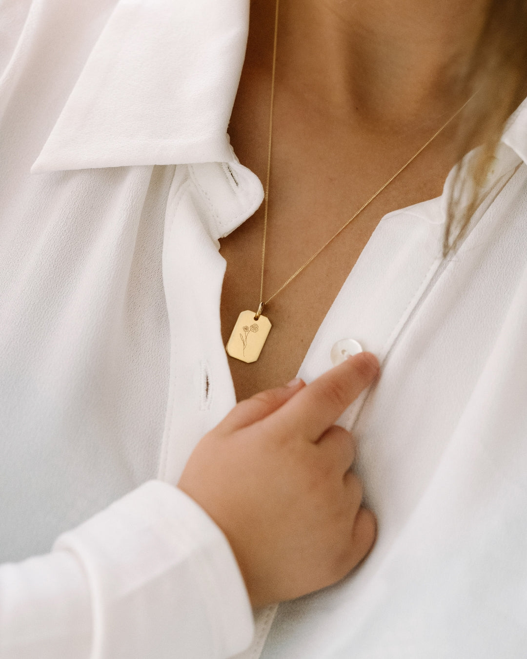 14k Birth Flower Bouquet Tag Ketting - 14k Solid Gold 14k Birth Flower Bouquet Tag Ketting - 14k Solid Gold