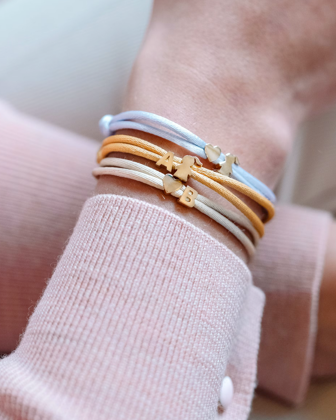 14k PROUD MOM Character Bracelet - 14k gold 14k PROUD MOM Character Bracelet - 14k gold