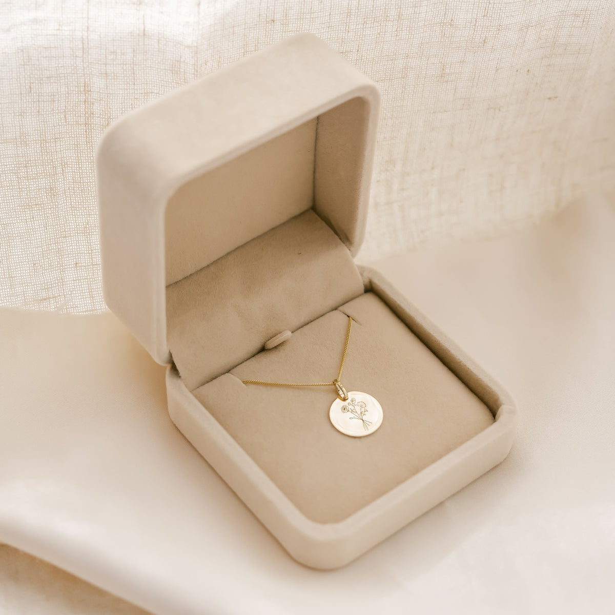 14k Coin Birth Flower Bouquet Ketting - 14k Solid Gold