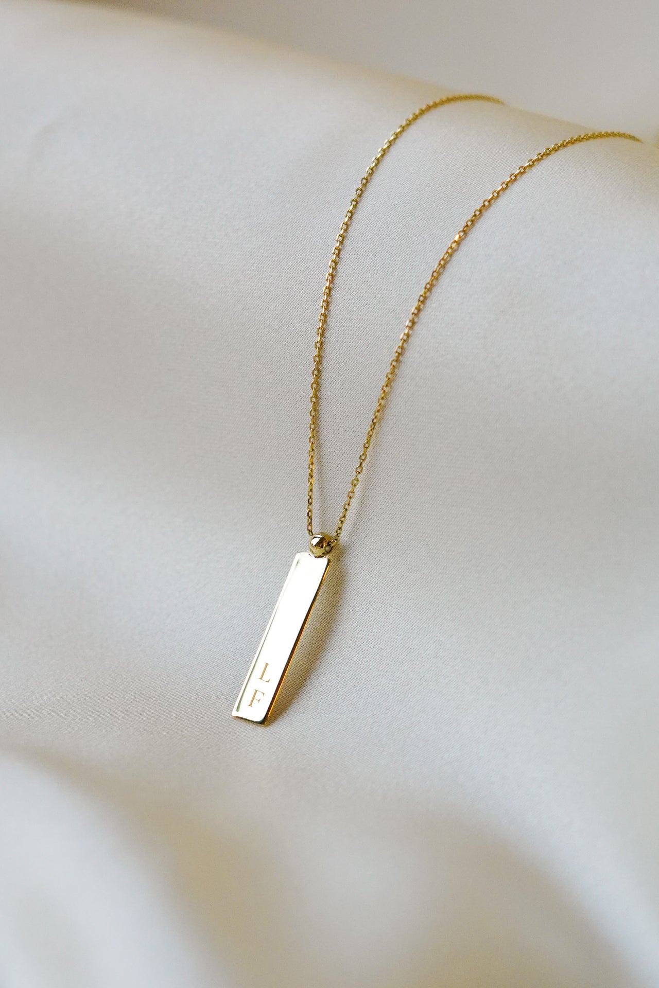 Small Vertical Bar LKette 585er Echtgold - 585er Echtgold