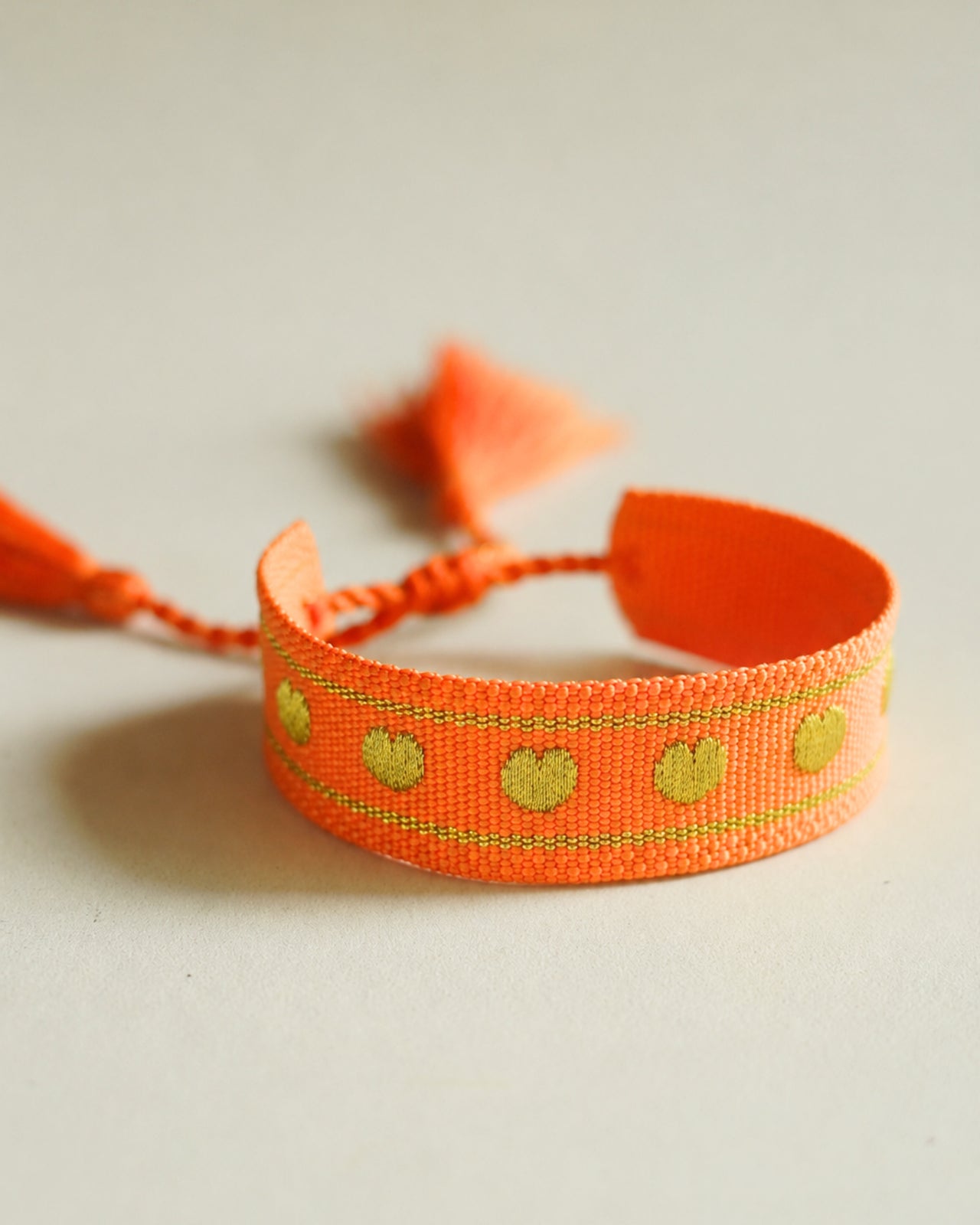 MAMALOVES Team Orange Winner Armband