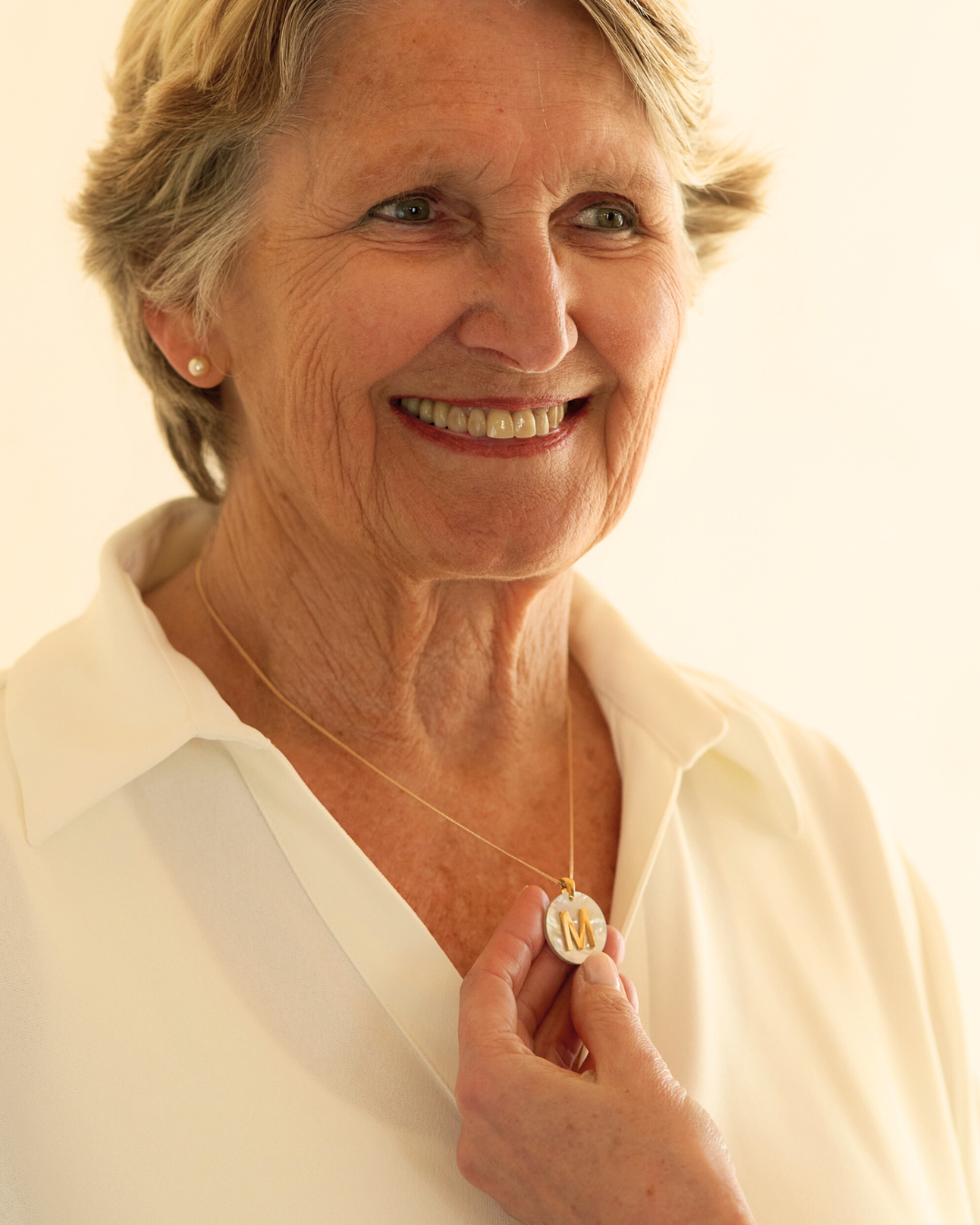 Edelstein-Initialen-Halskette – Vergoldet