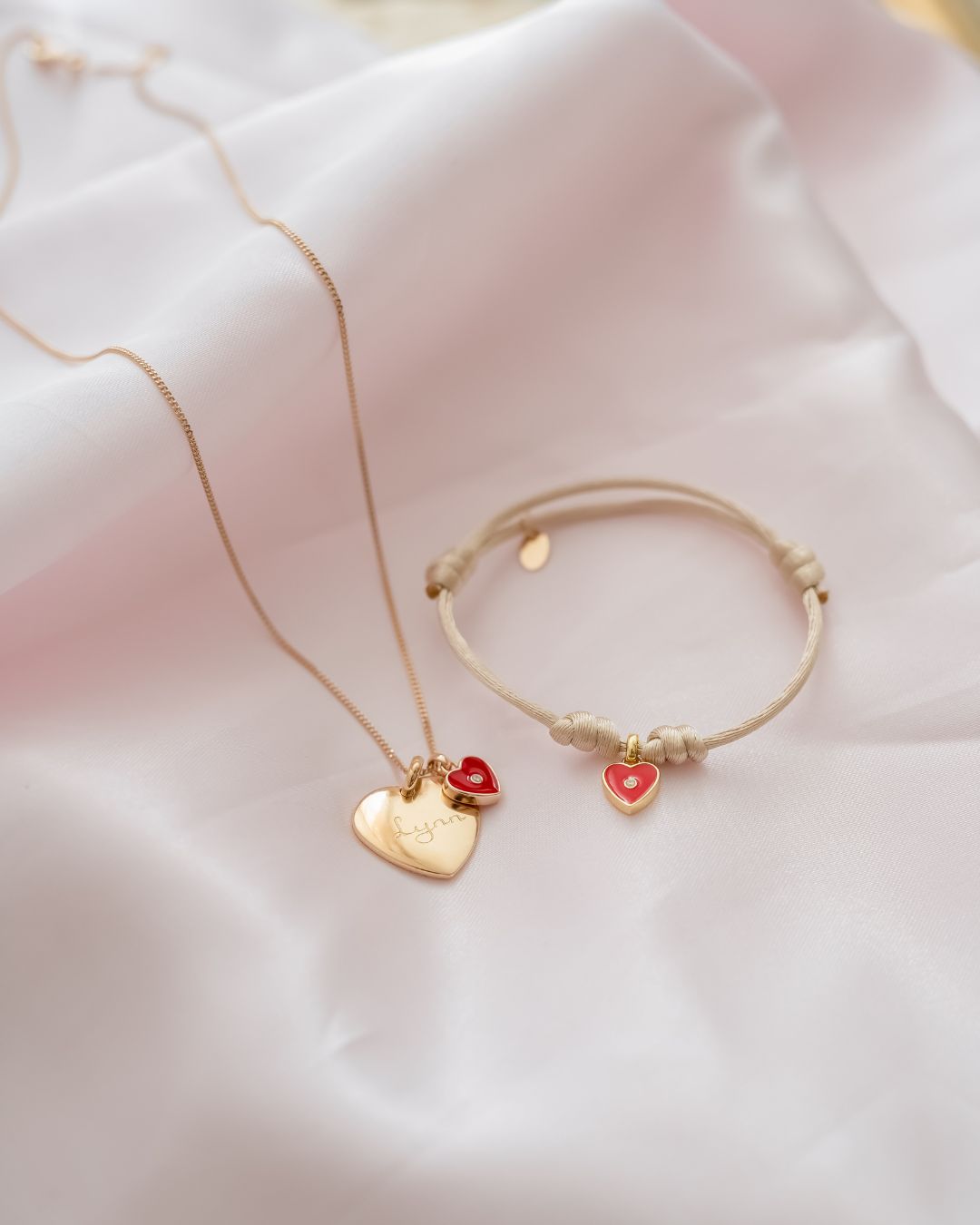 Heart Charm Necklace - Gold plated