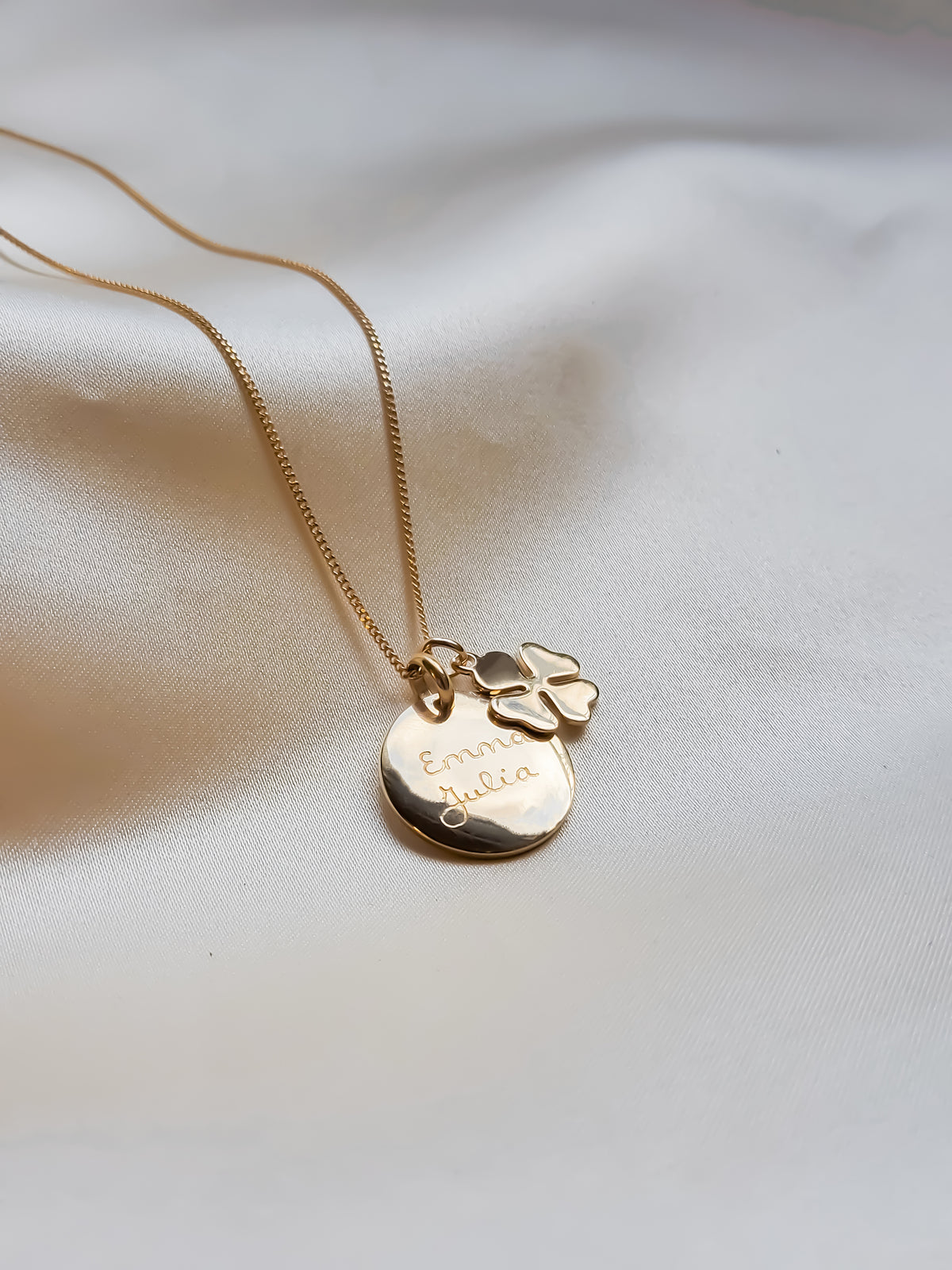 Coin Necklace with Lucky Charm - Gold plated