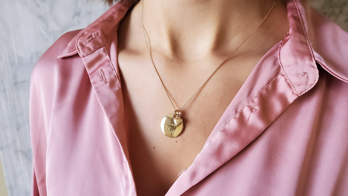 Coin Necklace with Tiny Heart - Gold plated