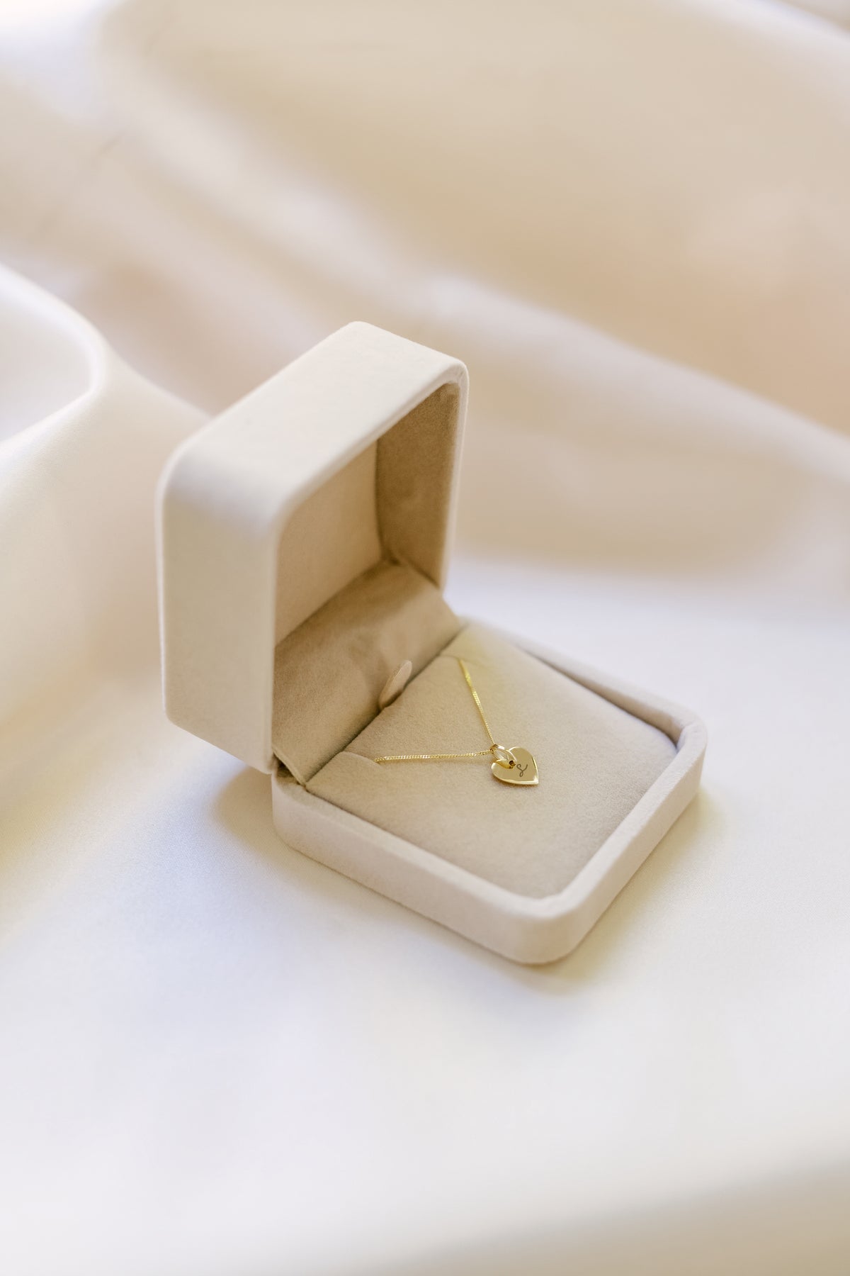 14k Mini Heart Ketting -  14k Solid Gold