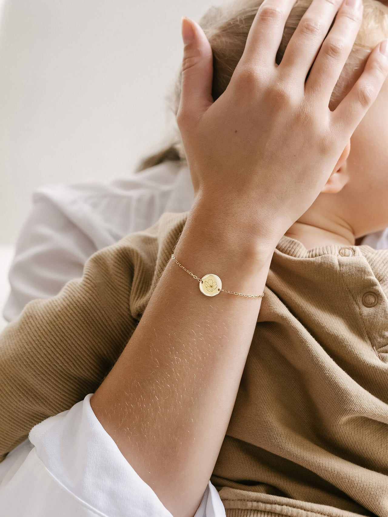 Single Birth Flower Coin Bracelet - Gold plated