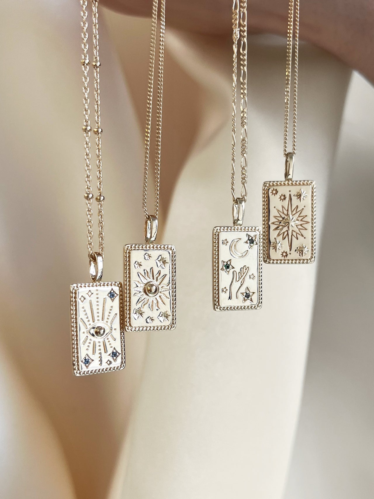 Collier Carte de Tarot - Plaque Or