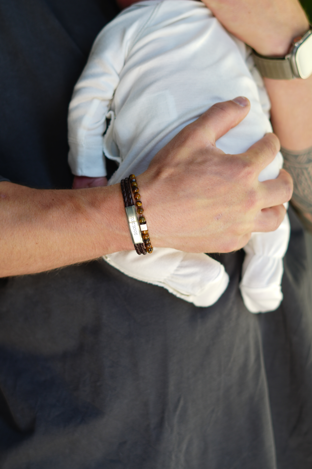 Homme Bracelet Perlé Initiale Oeil de Tigre - Acier inoxydable argent