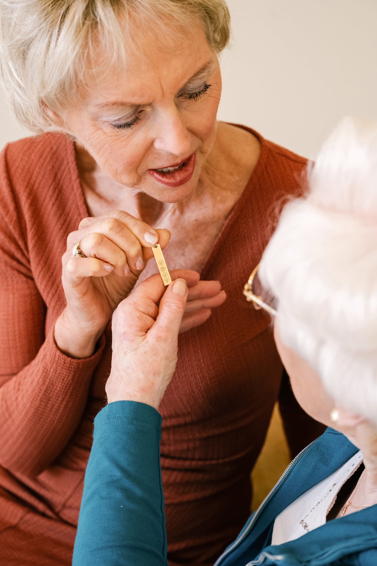 Vertical Bar Birth Flower Ketting - Verguld - Birth flower