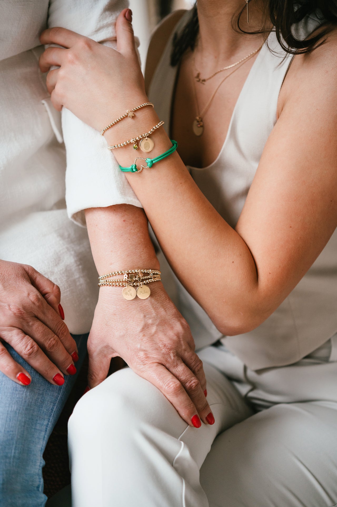 Geburtsblumenstrauß Coin Perlenarmband - Vergoldet