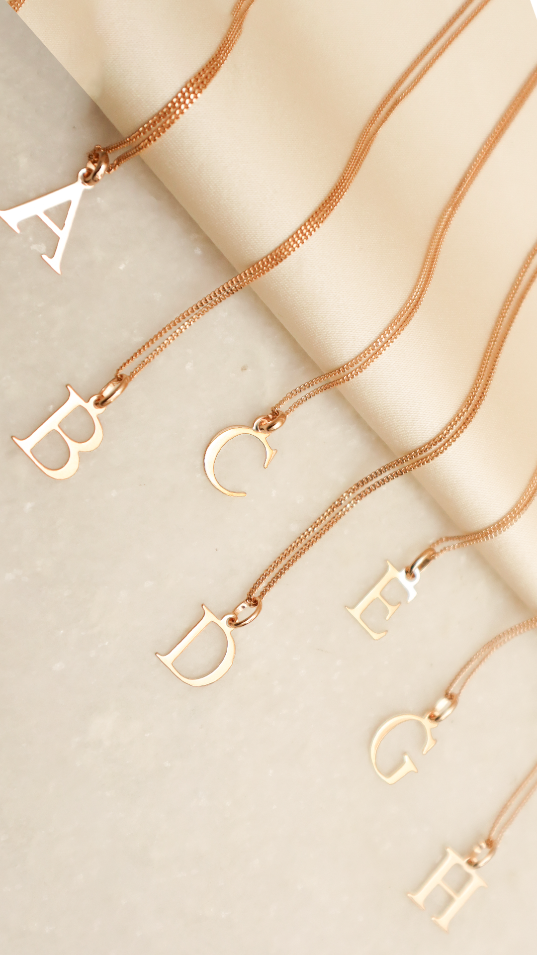 Alphabet Letter Ketting - Verguld