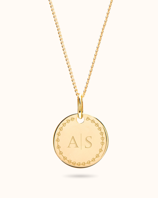 Collier Pendentif Rond Initale d'amour - Plaque or 18 carats