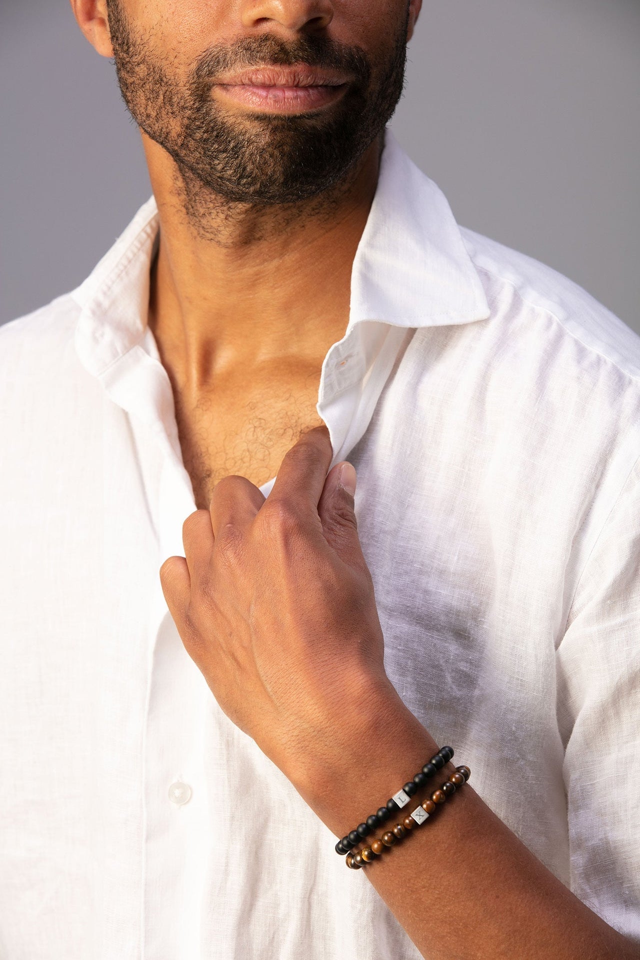 Homme Bracelet Perlé Initiale Noir Onyx - Acier inoxydable argent