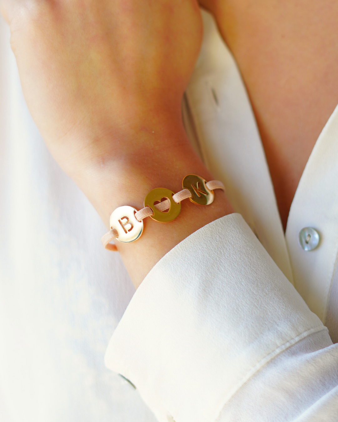 Offene Initialen Stretch Armband - Vergoldet