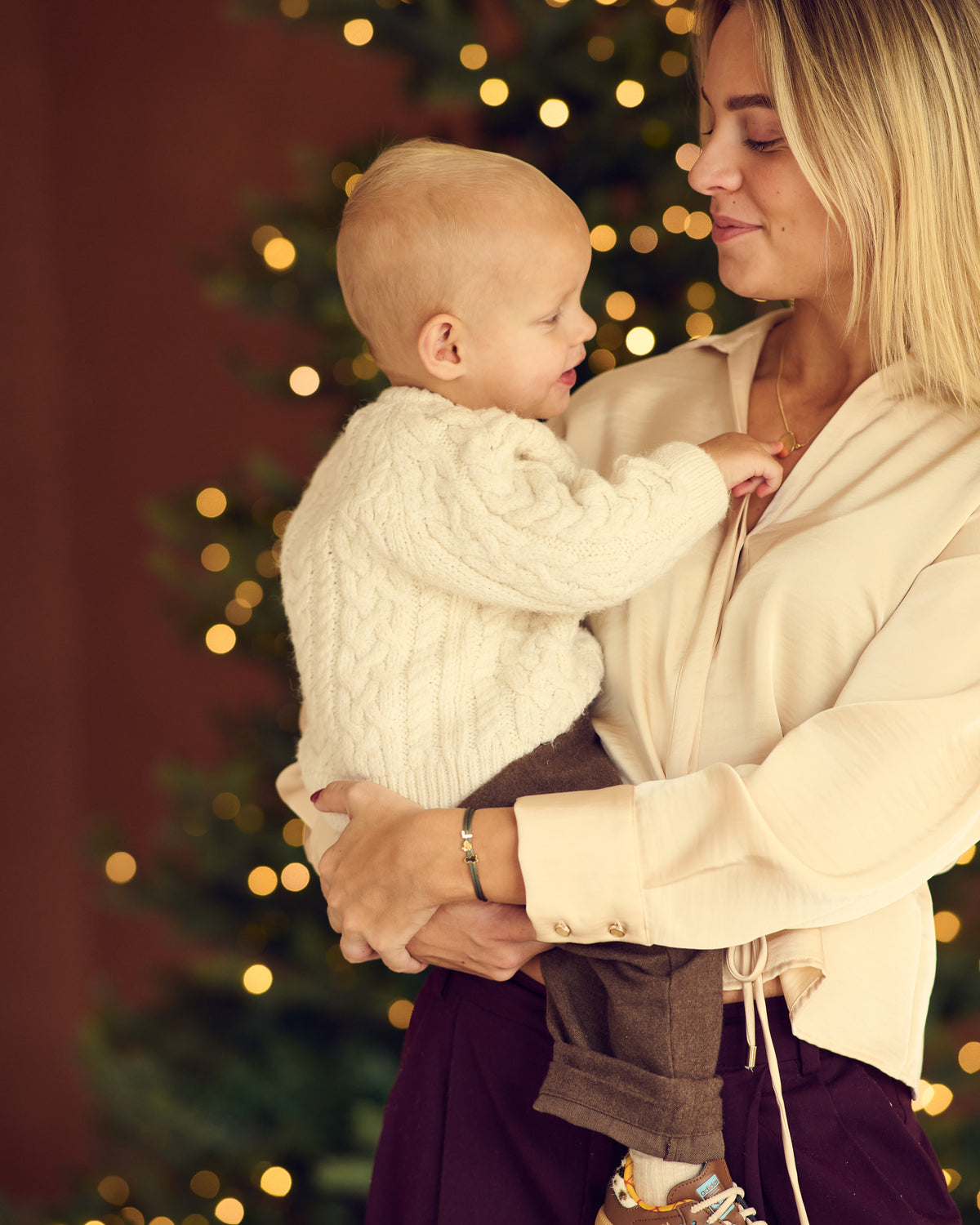 PROUD MOM Character Bracelet - Gold plated