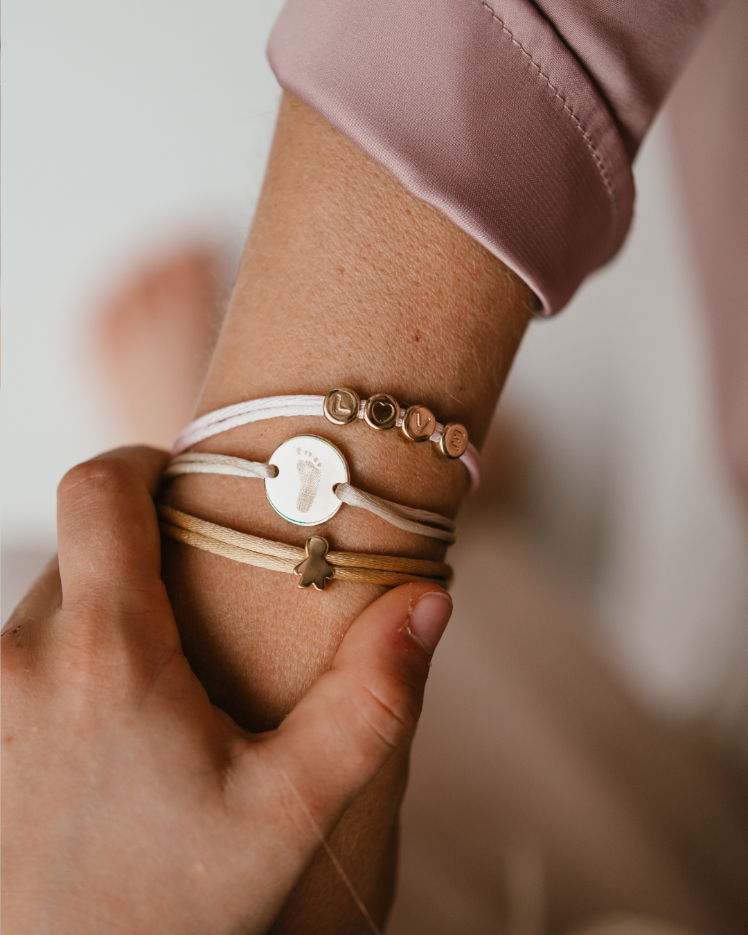 PROUD MOM Armband - Vergoldet