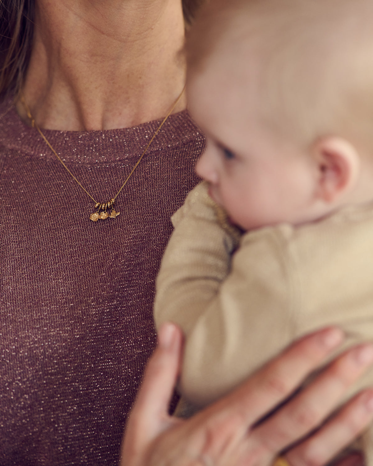 Collier Sliding Perles Fleur de Naissance - Plaque or 18 carats