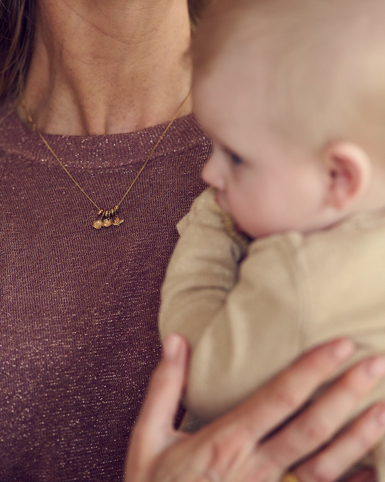 Sliding Geburtsblumenperlen Armband - Vergoldet