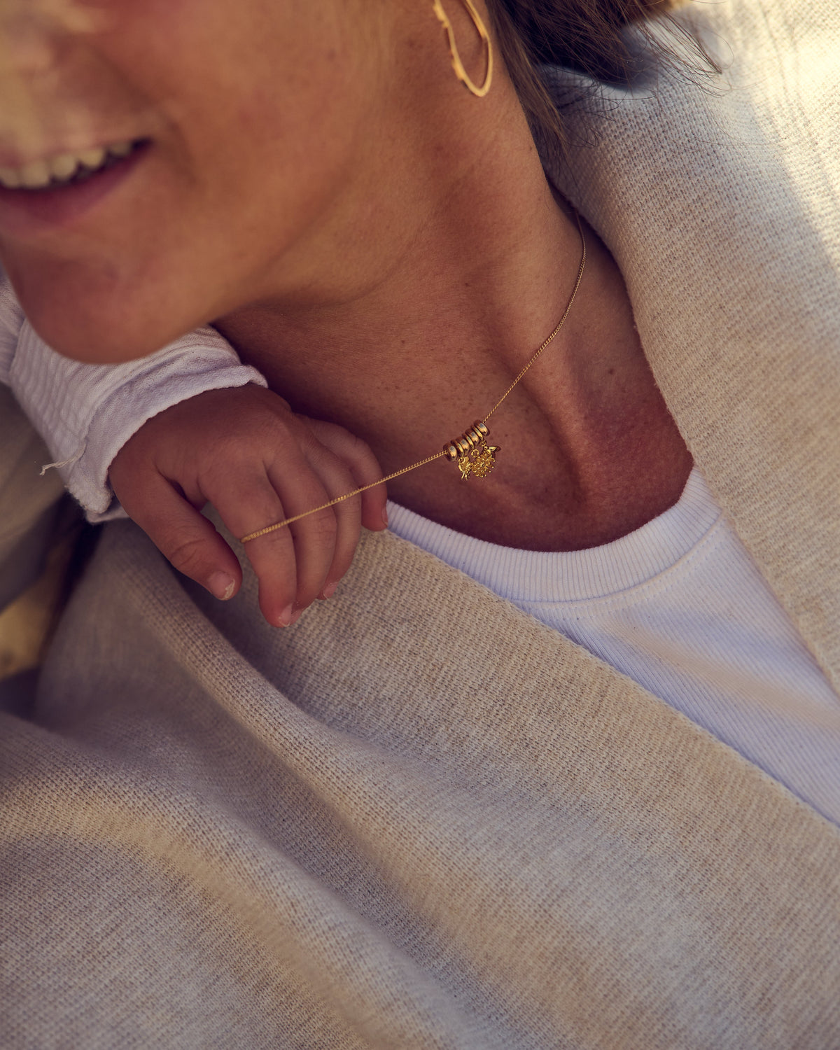 Collier Sliding Perles Fleur de Naissance - Plaque or 18 carats